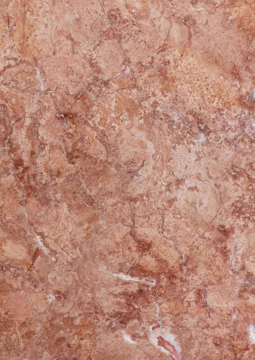 Rosso cross-cut: roodroze travertin met gewolkt patroon en crème vlekken, gezoet, close-up