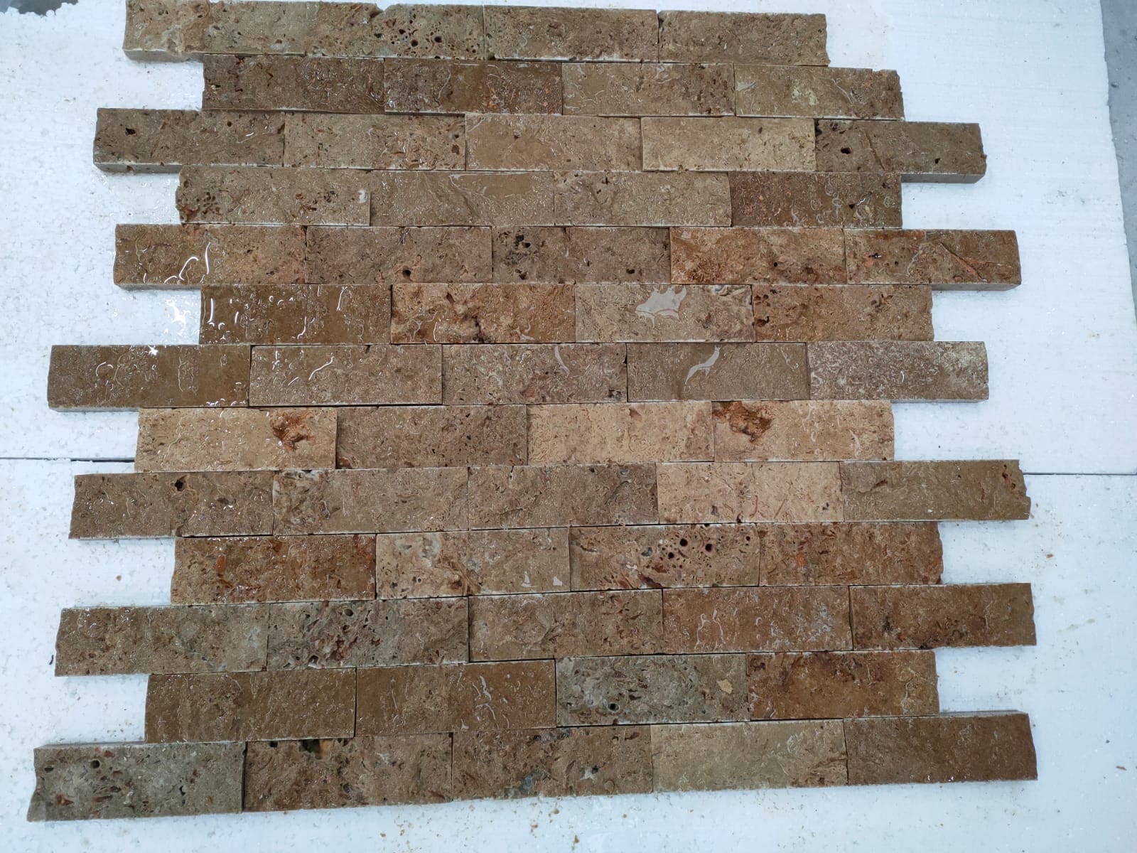 Noce splitface strips: small noce strips of 5 × 15 cm
